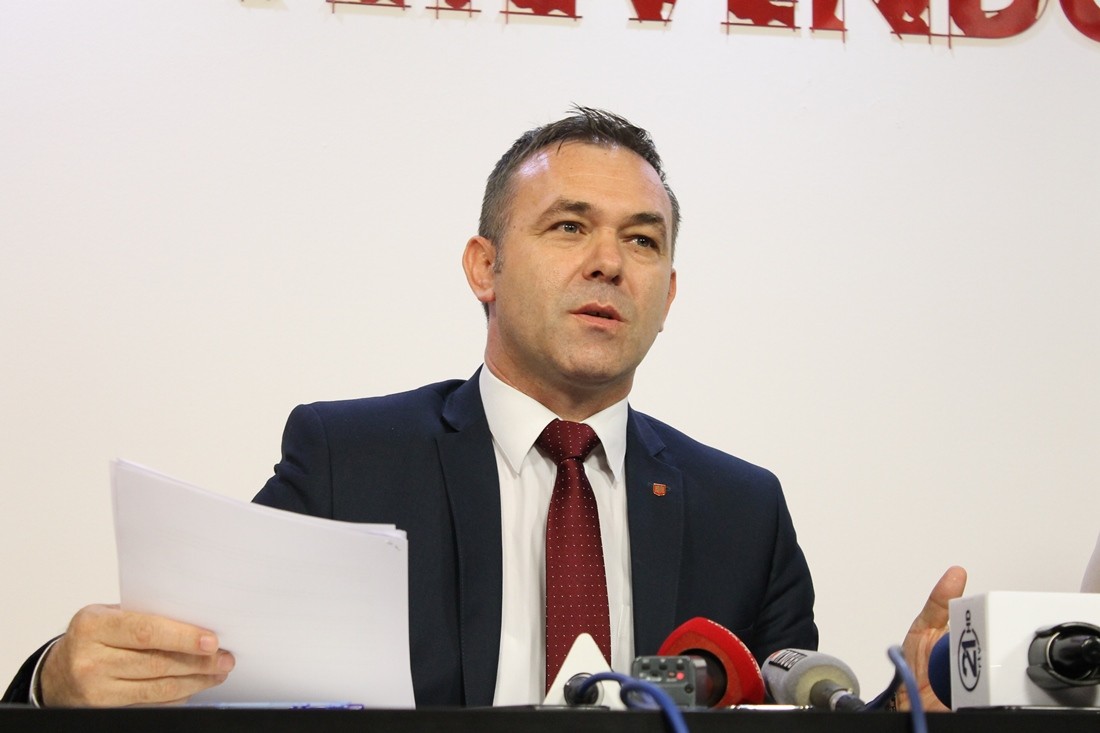 Rexhep Selimi sot paraqitet para gjyqit të Dhomave të Specializuara të Kosovës