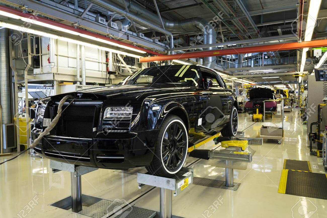 Rolls Royce shkurton 9 mijë vende pune për shkak të krizës me koronavrius