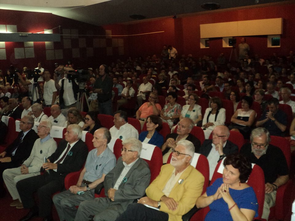 Përmbyllet seminari ndërkombëtar për Gjuhën dhe Letërsinë