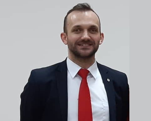S’jeni politikanë, ju jeni tiran!