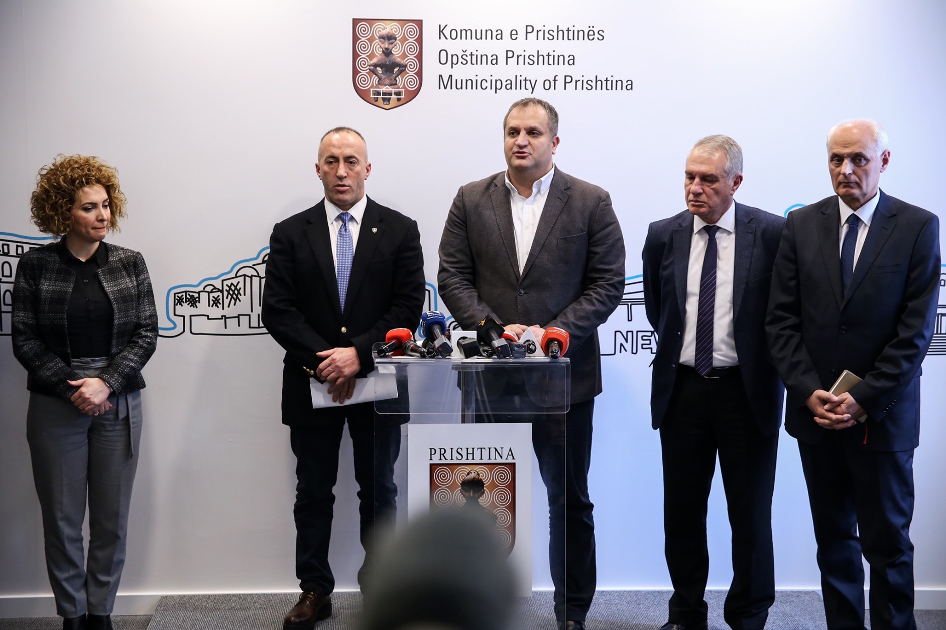 Një pjesë e administratës shtetërore do te zhvendoset në periferi të qytetit