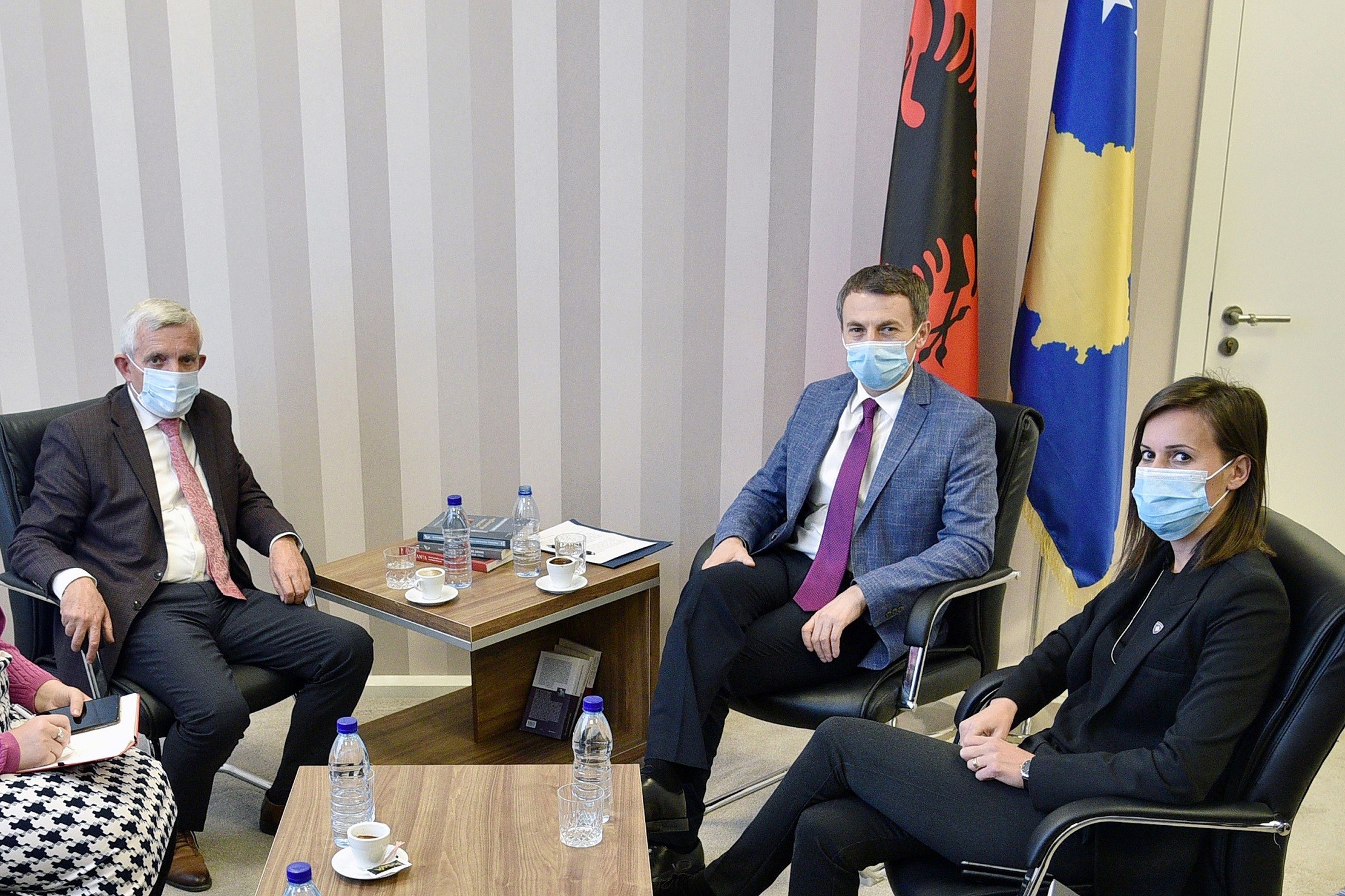 MPMS implementon marrëveshjen me Shqipërinë për mobilitet në punë
