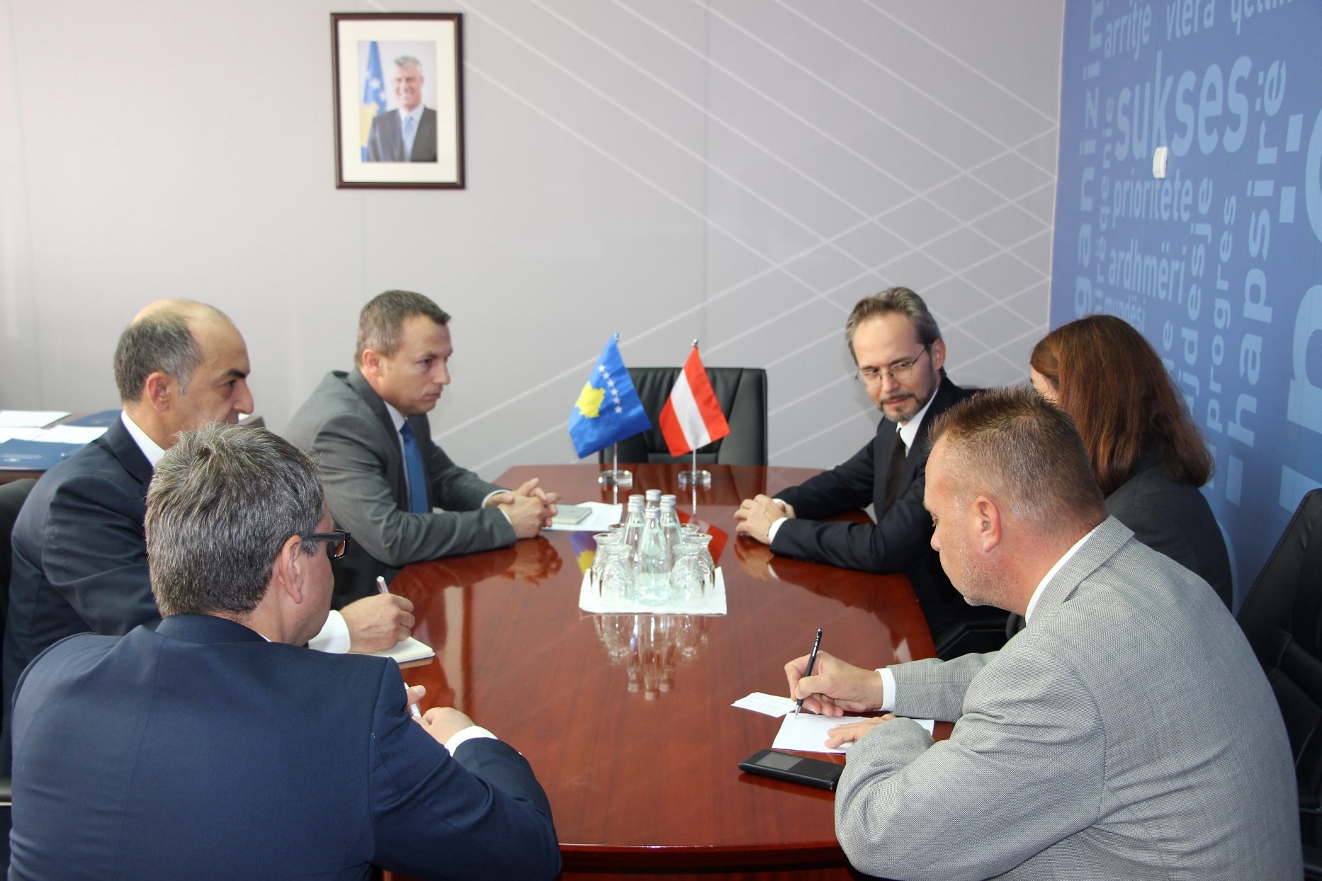 Ministri Reçica dhe ambasadori Pfandler zotohen për thellimin e bashkëpunimit