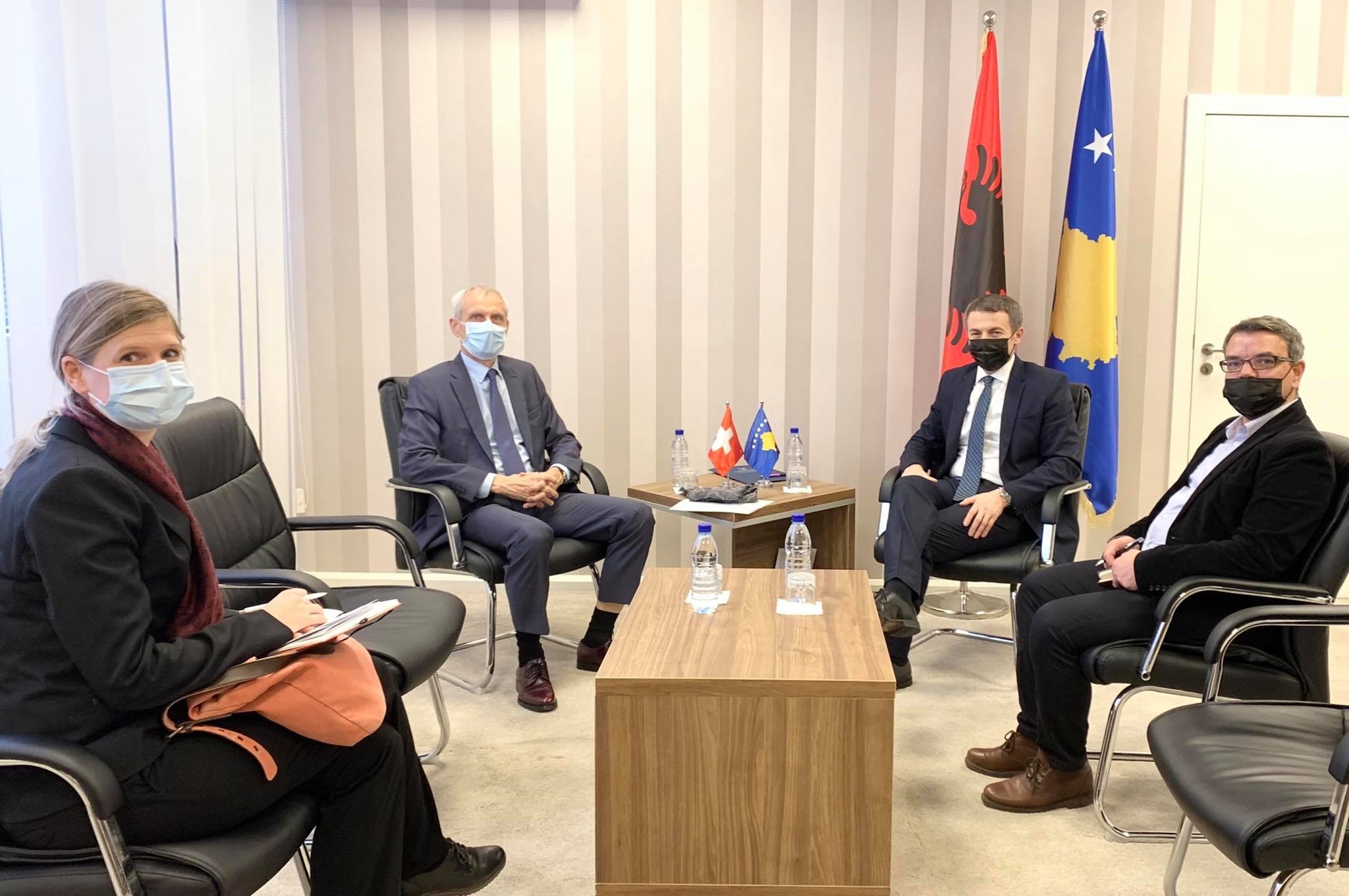Reçica dhe Kolly dakordohen për vazhdim të projekteve në të mirë të qytetarëve