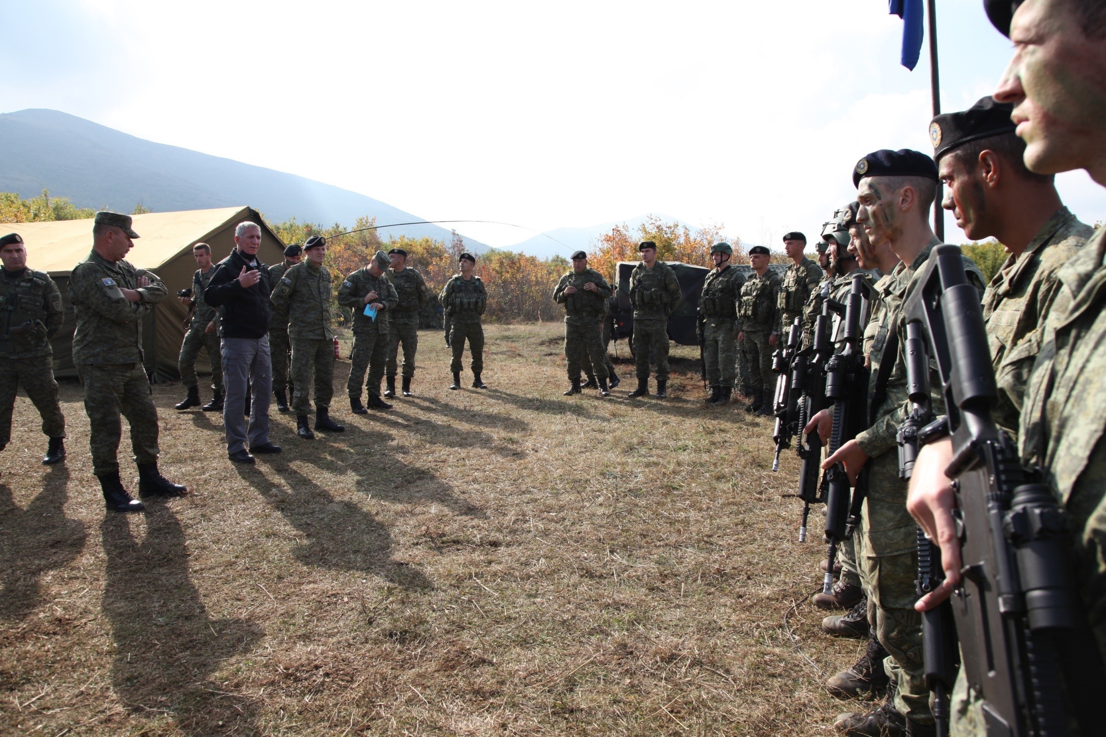 Validohen skuadrat e këmbësorisë në detyrat për mbrojtjen territoriale