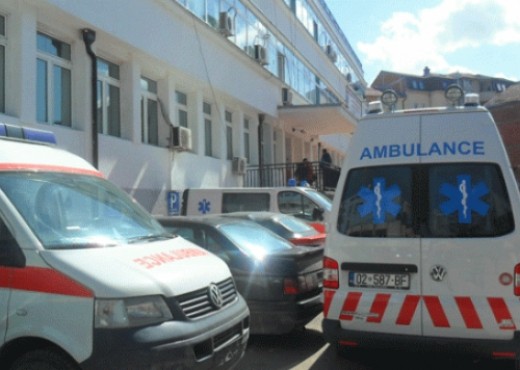Sulmohen infermirët në Mitrovicë
