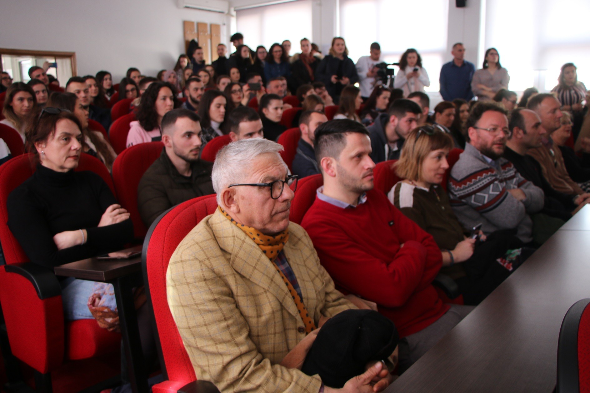 Profesorët kujtojnë përjetimet e tyre në kohën kur ata ishin studentë të UP-së