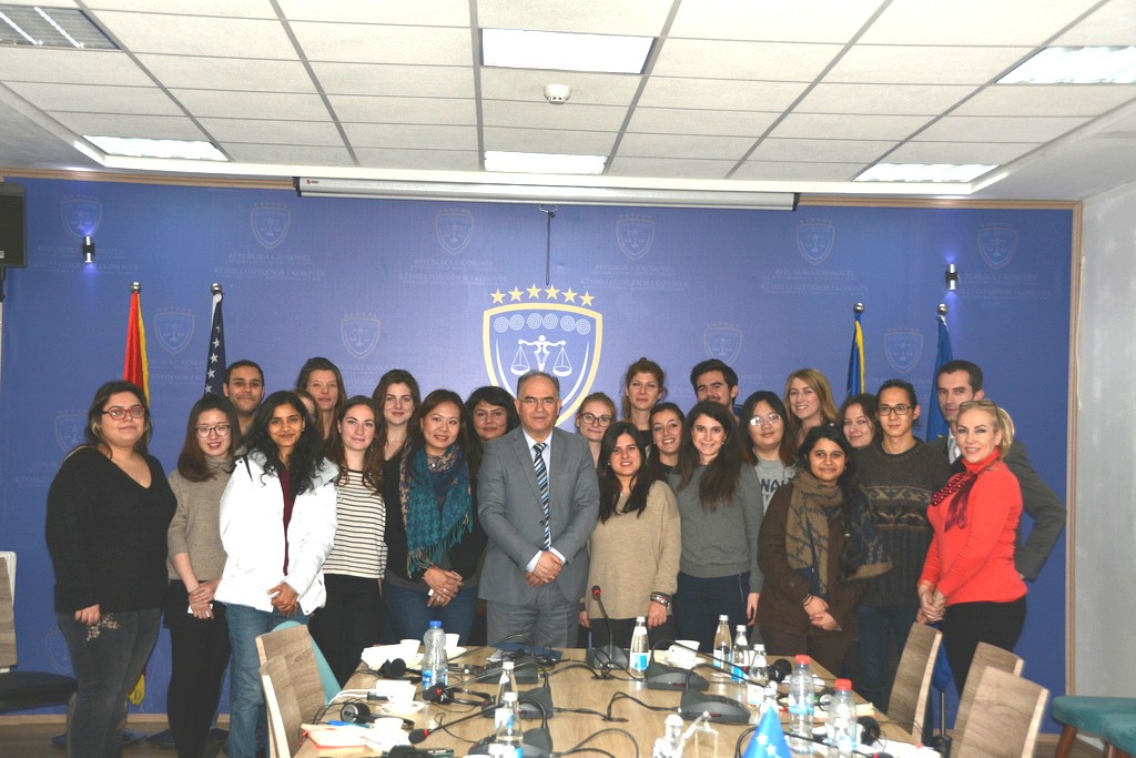 Një grup studentësh nga Vjena vizituan Këshillin Gjyqësor të Kosovës  