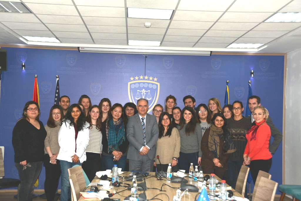 Një grup studentësh nga Vjena vizituan Këshillin Gjyqësor të Kosovës