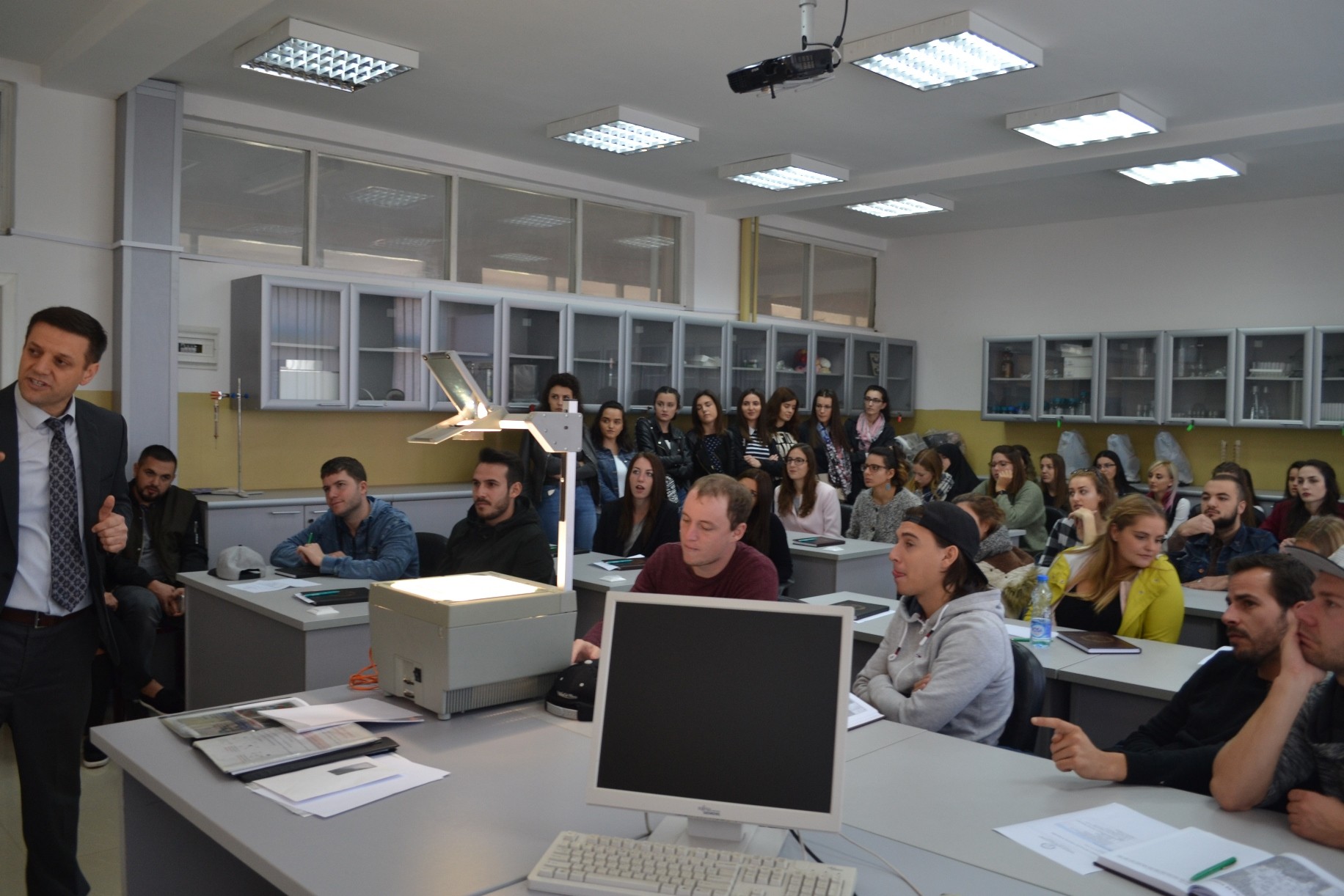 Studentët e Univerztetit ZUG nga Zvicëra të entuziazmuar me UKZ-në