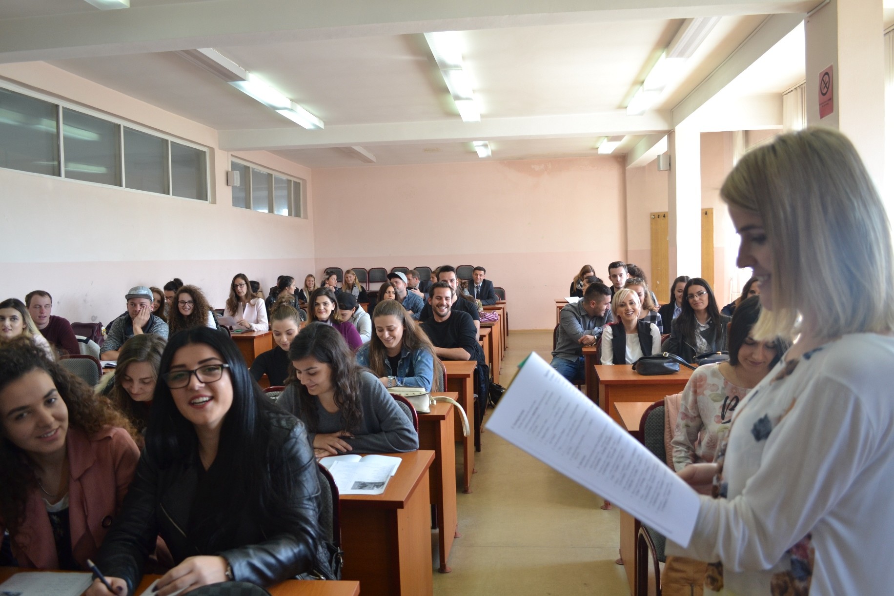 Studentët e Univerztetit ZUG nga Zvicëra të entuziazmuar me UKZ-në