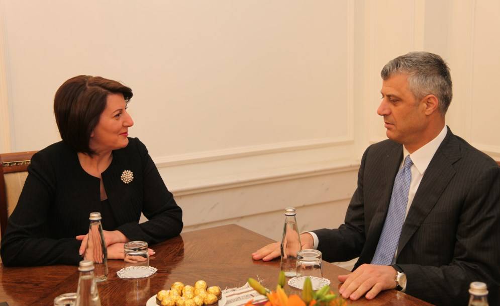 Presidentja Jahjaga takon Kryeministrin Thaçi