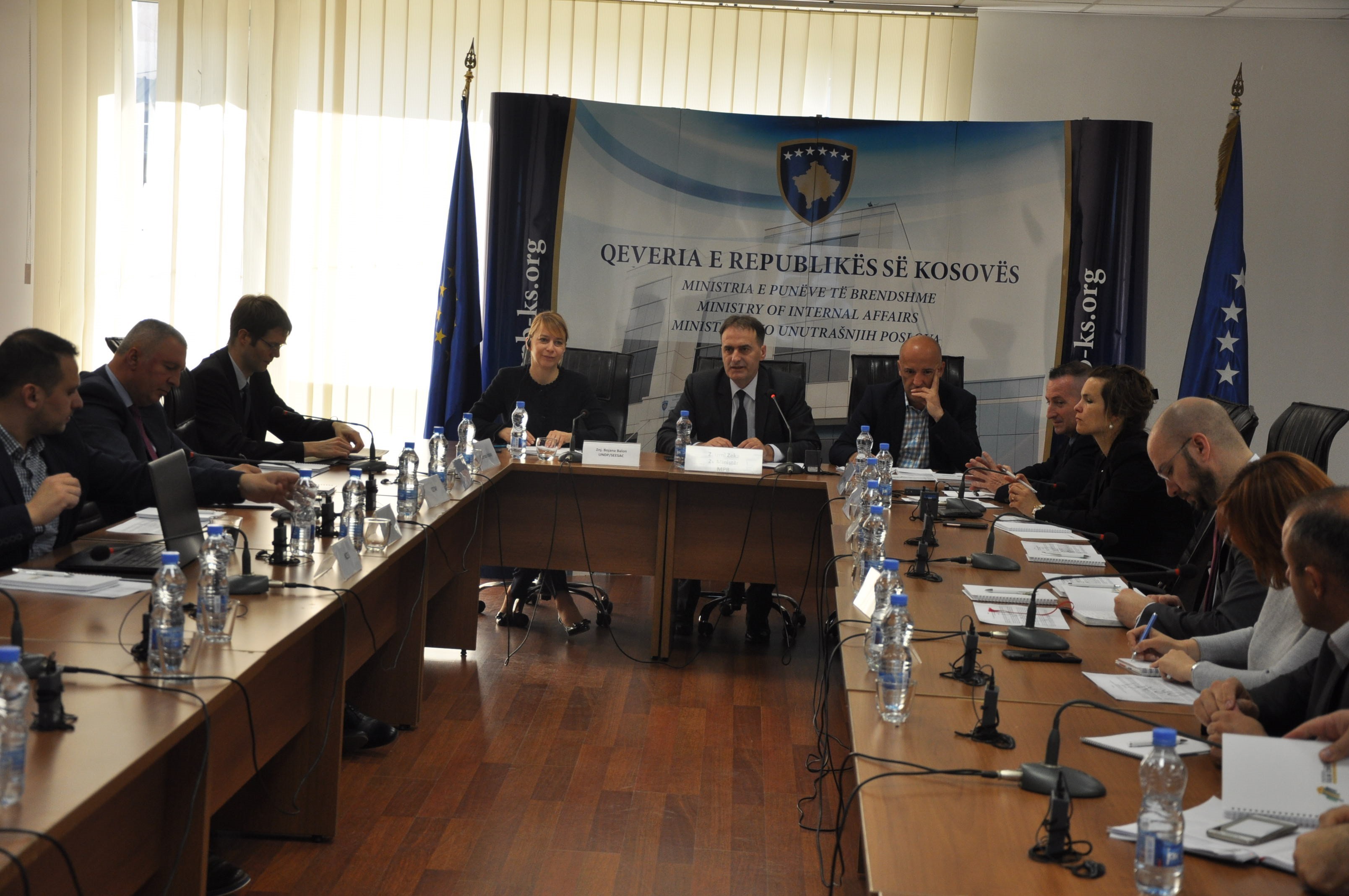Kosova përmirësohet në luftën kundër trafikimit të armëve të zjarrit