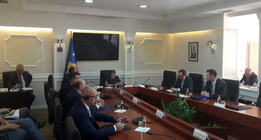 Takimi konsultativ i partive politike nuk zgjidh bllokadën