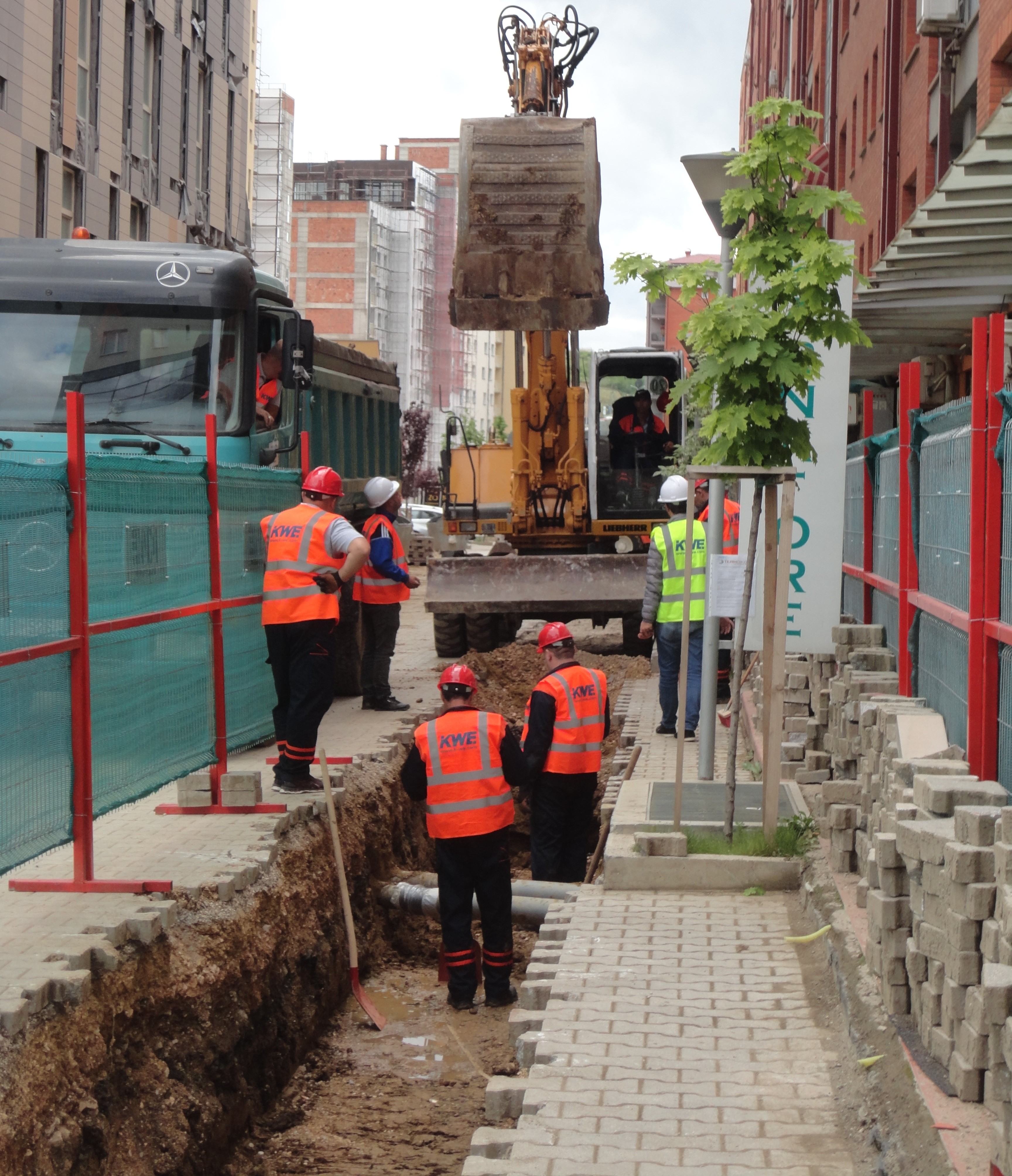 Termokosi diskriminon shtëpitë gjatë rrjetizimit të gypave me nxemje qendrore