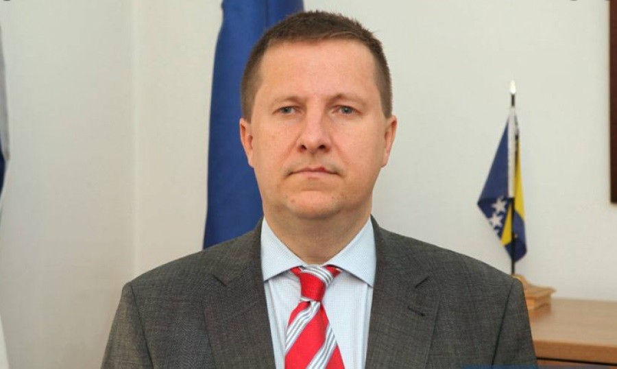 Ambasadori Szunyog merrë pjesë në mbylljen e Shkollës Verore të BE-së