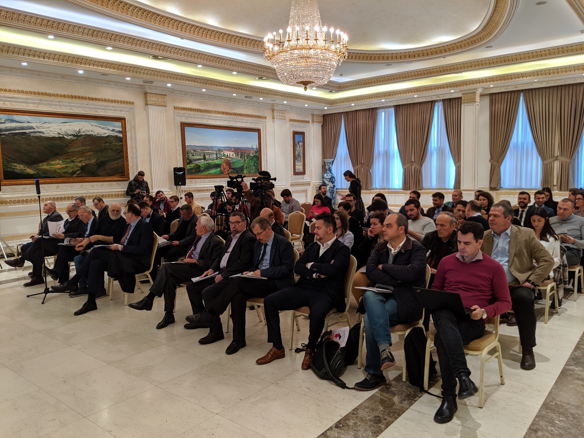 Prezantohet hulumtimi për ndërveprimit mes qytetarëve të Shqipërisë dhe Kosovës  