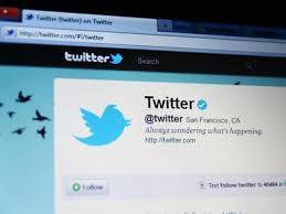 Twitter shton opsionin e gjuhës “femërore” në arabisht