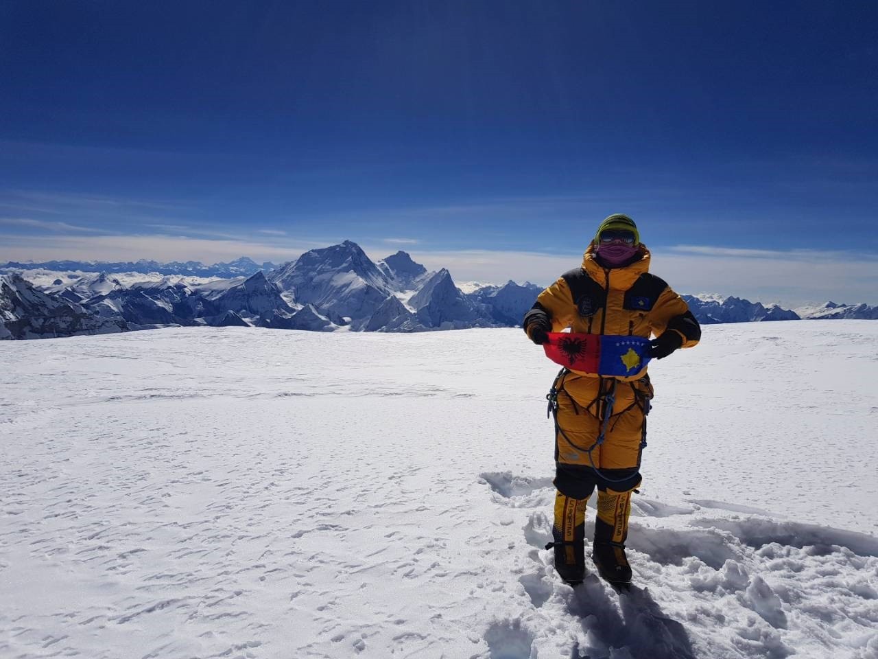 Uta Ibrahimi serish ngjitet edhe në majen Cho Oyu në Himalaje