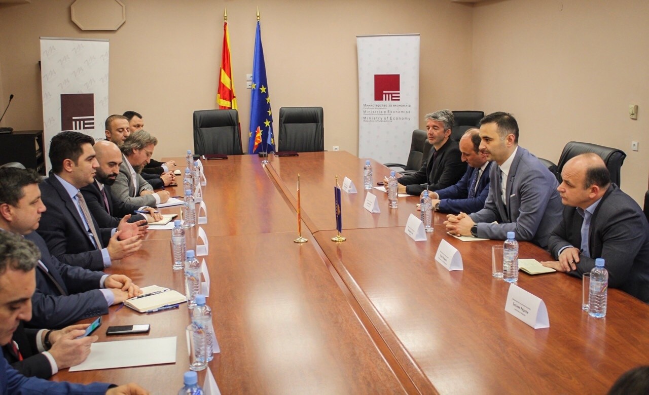 Rritet bashkëpunimi në sektorin energjetik mes Kosovës dhe Maqedonisë