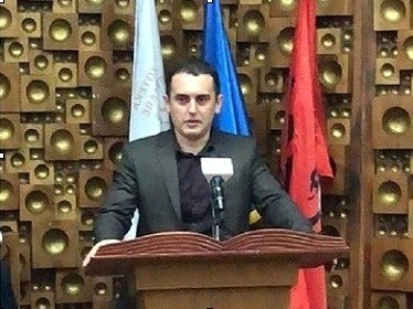 Pjesëmarrja në zgjedhje nënkupton lojalitetit të skenës politike në Preshevë karshi asaj serb