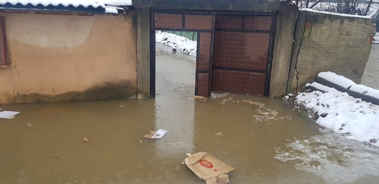 Vërshimet në Gjakovë fatkeqësi të shkaktuara nga qeverisjet lokale dhe qendrore