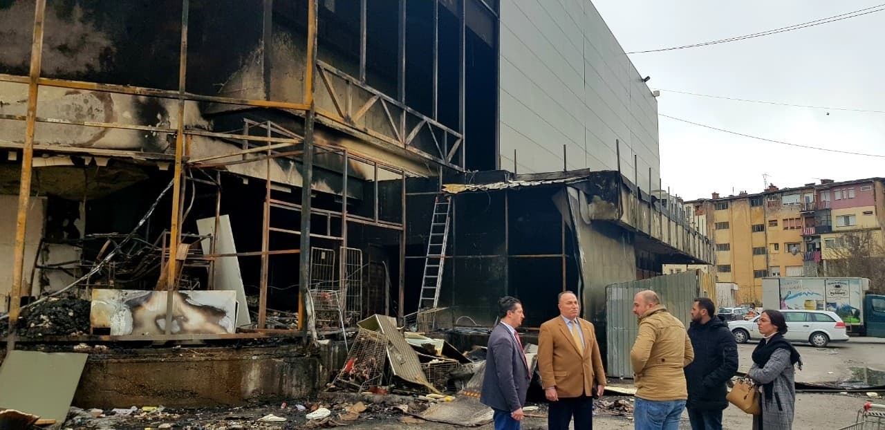 Investitorët frikësohen nga zjarret e shpeshta në Kosovë
