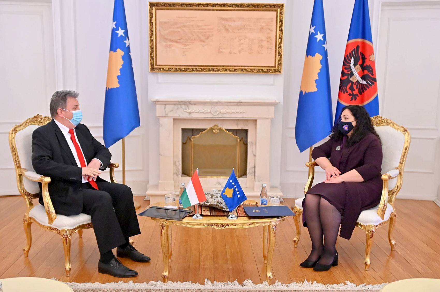 Presidentja Osmani priti në takim Ambasadorin Bencze