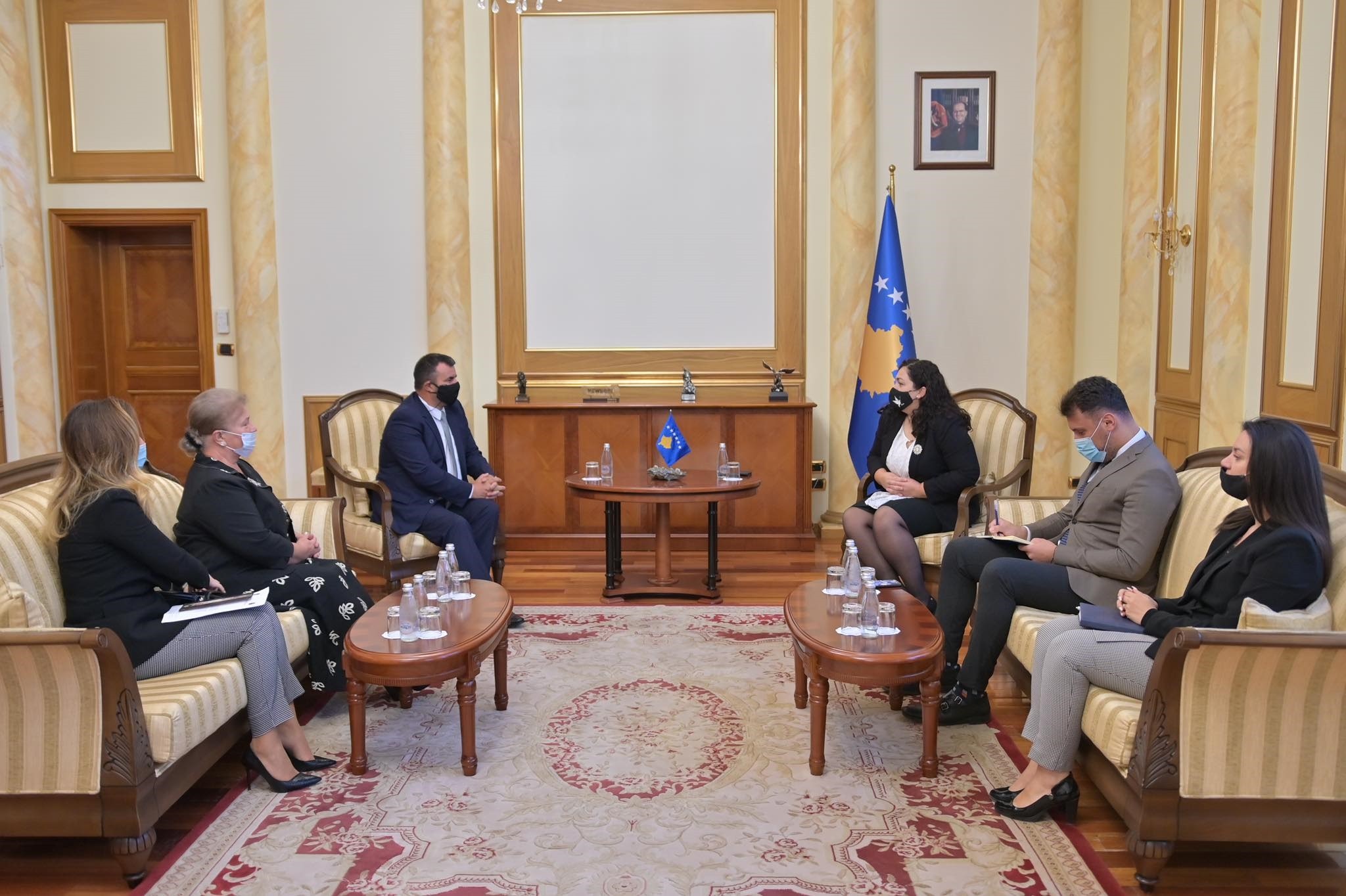 Osmani i bëri thirrje Avokatit të Popullit t’i kushtojë vëmendje barazisë gjinore