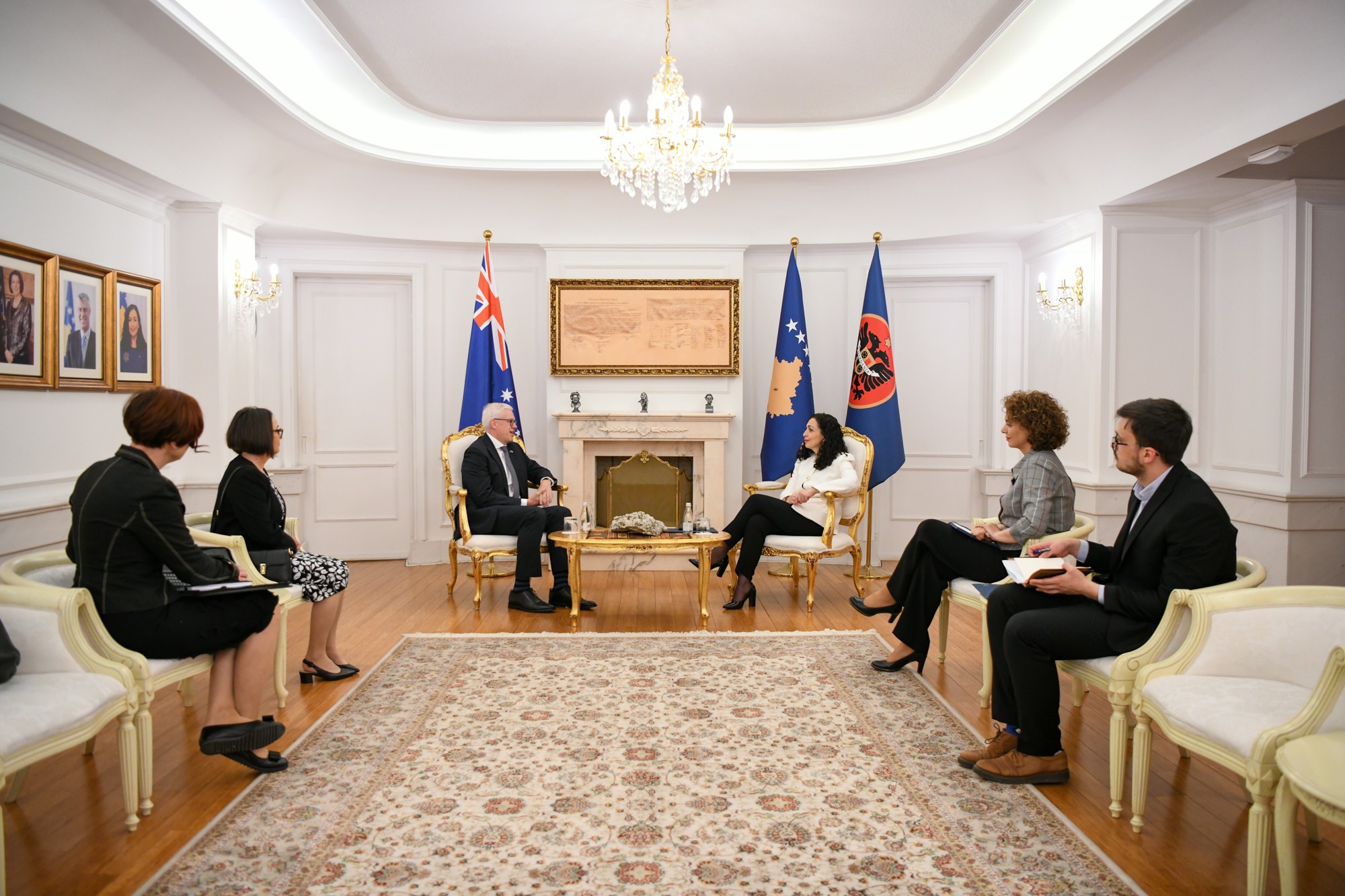 Presidentja Osmani pranoi letrat kredenciale nga ambasadori i Australisë