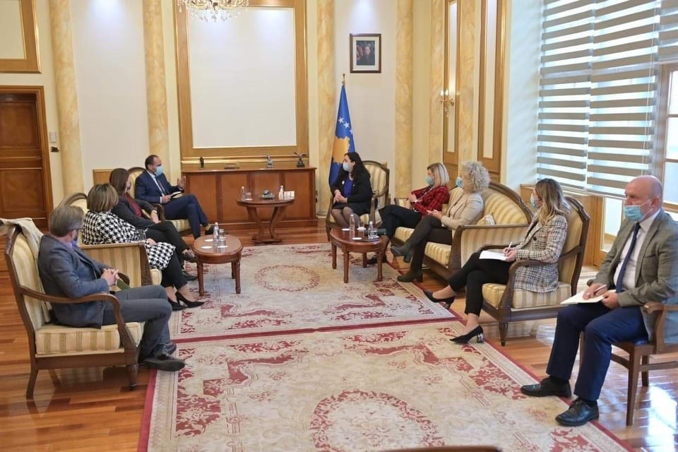 Rimëkëmbja ekonomike e plotë vetëm atëherë kur përkrahen prodhuesit