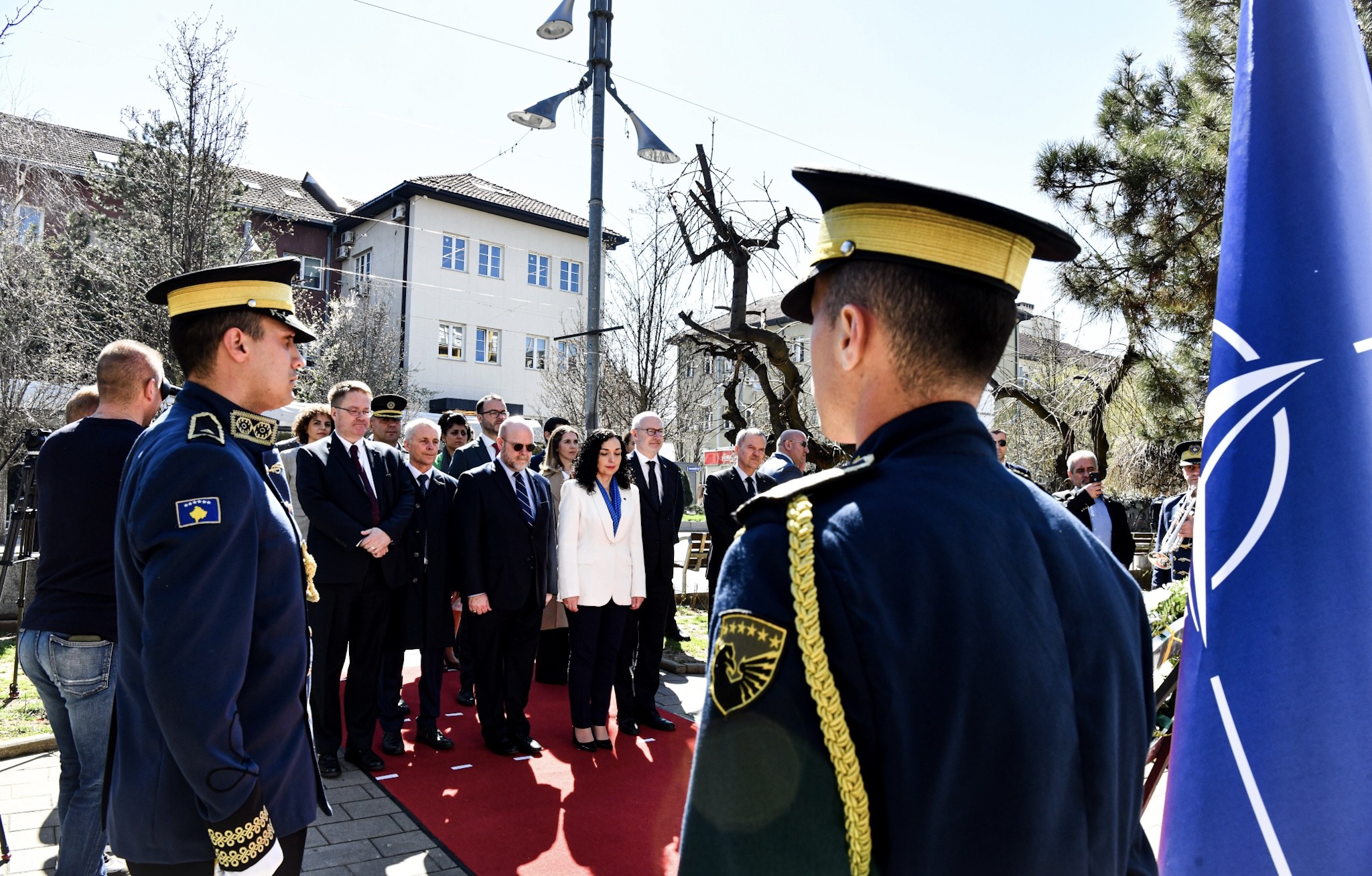 Presidentja Osmani: NATO-ja parandaloi shfarosjen e popullit të Kosovës