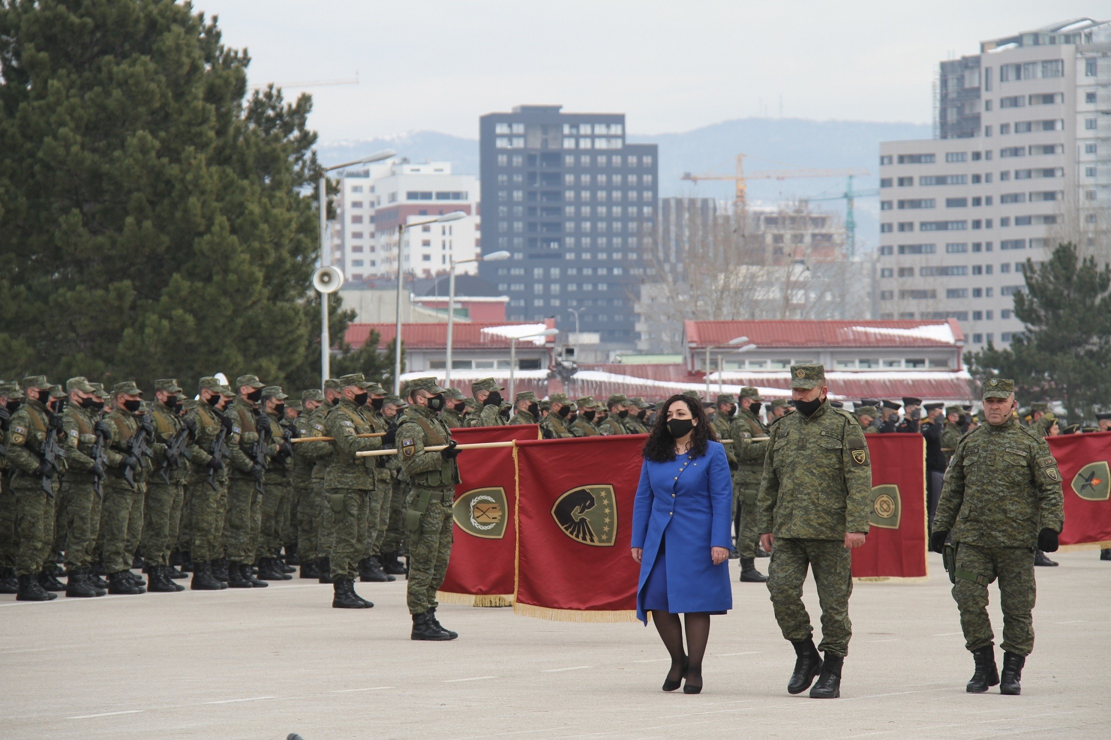 Vjosa Osmani Sadiru nis ditën e parë si Presidente e Republikës së Kosovës