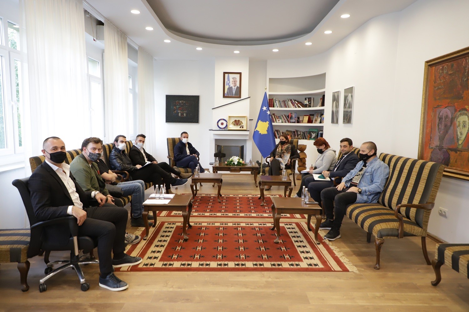 Përfaqësuesit e Gastronomëve kërkojnë heqjen e kufizimit të muzikës