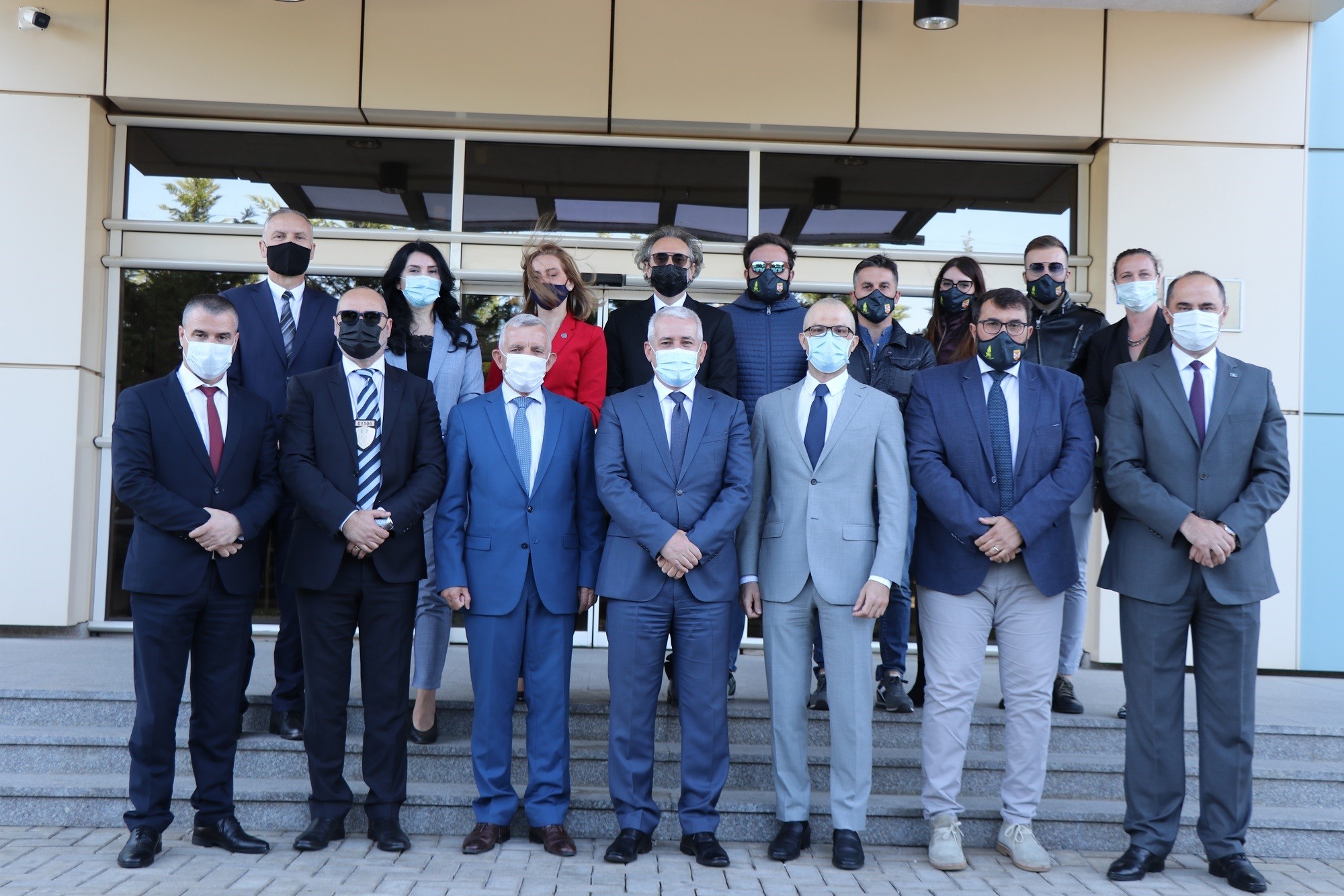 Sveçla zotohet se qeveria do të jet e pa kompromis në luftimin e të gjitha krimeve