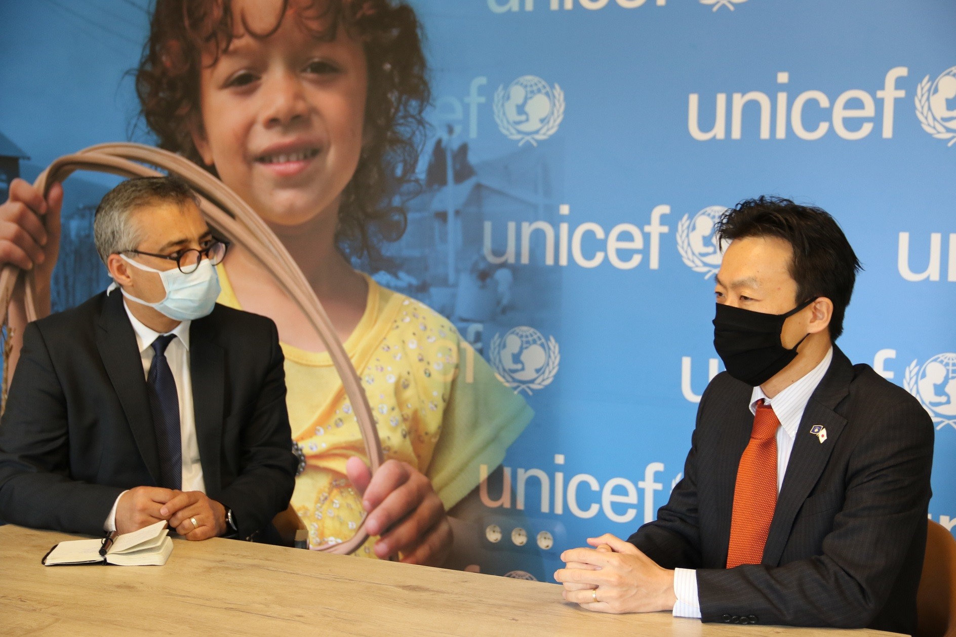 Zyra e UNICEF-it me mbështetjen e Japonisë forcon reagimin ndaj COVID-19 